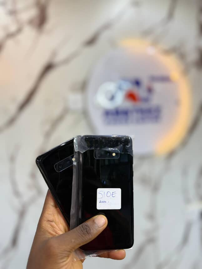 Samsung Galaxy S10e